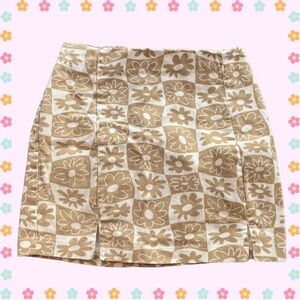 Retro 60s 70s Inspired Checker Daisy Mini Skirt Y2K Mod Kawaii Gyaru Aesthetic
